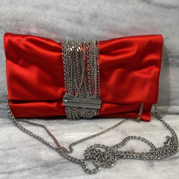 Jimmy Choo red satin clutch on the silver chain - Picture 14 of 16